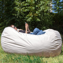 Lade das Bild in den Galerie-Viewer, Der größte Sitzsack Europas! 1500 L Outdoor wasserfest Bean Bag - Schaumstoff Füllung Sessel für Kinder & Erwachsene - XXL Sitzkissen waschbarer Bezug in Sandfarben