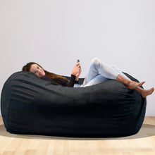 Lade das Bild in den Galerie-Viewer, Der größte Sitzsack der Welt in Nacht Schwarz mit kuschelweichen Velour Bezug und 1500 Liter Memory-Schaumstoff Füllung
